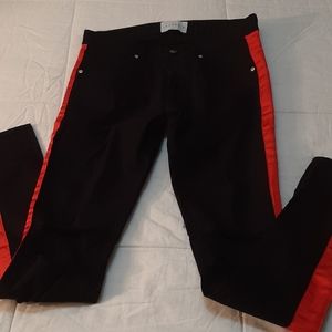 Lakenzie street ware black and red zip hem sz 28